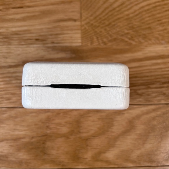 Simulated Diamond necklace - NIB - Picture 11 of 12